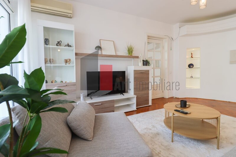 Obor, Mihai Bravu, bloc stradal, reabilitat, apartament